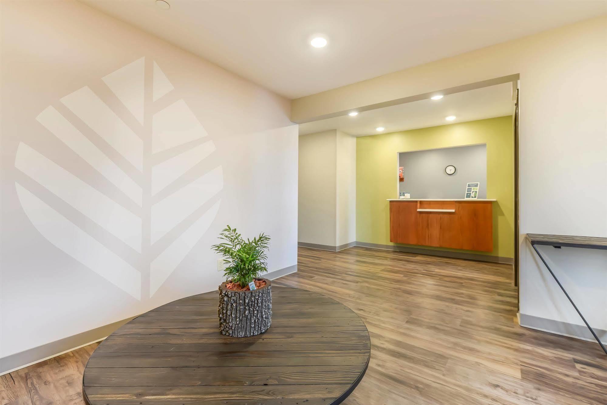 Econo Lodge Burlington Eksteriør billede