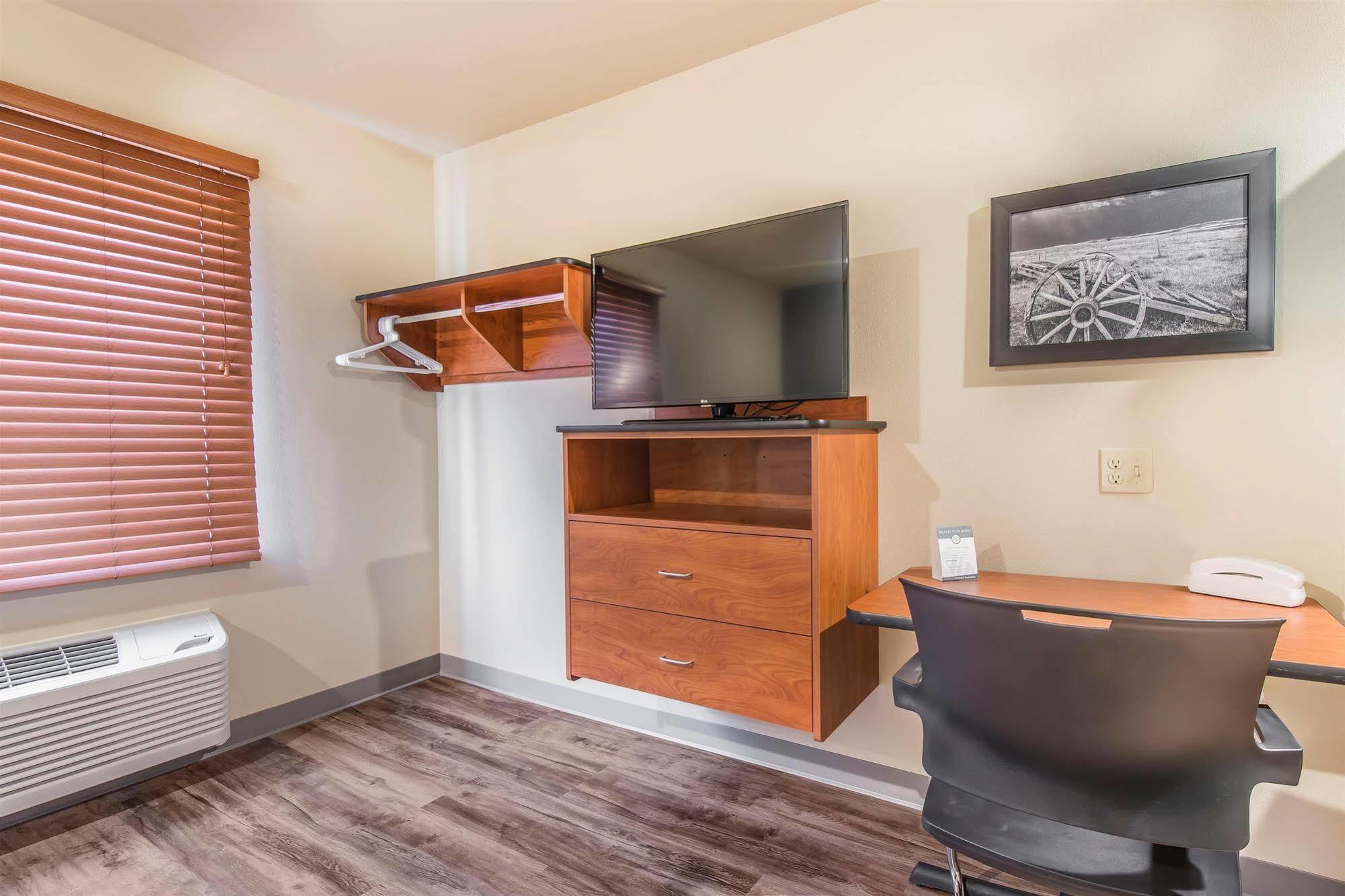Econo Lodge Burlington Eksteriør billede